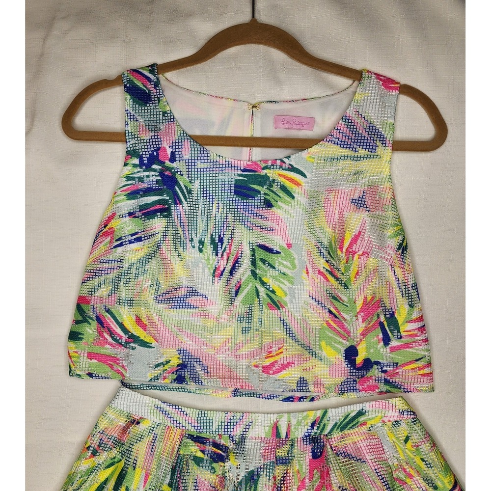 NEW!! Lilly Pulitzer Multicolor Tropical Print Two-Piece Skirt Set - Picture 2 of 14